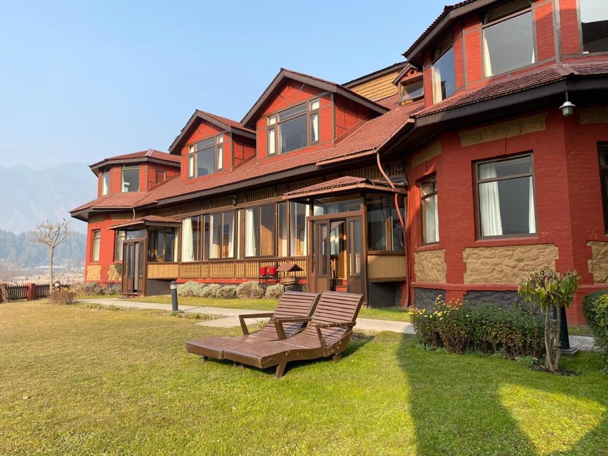 Pahalgam Hotel Pahalgām Exterior foto