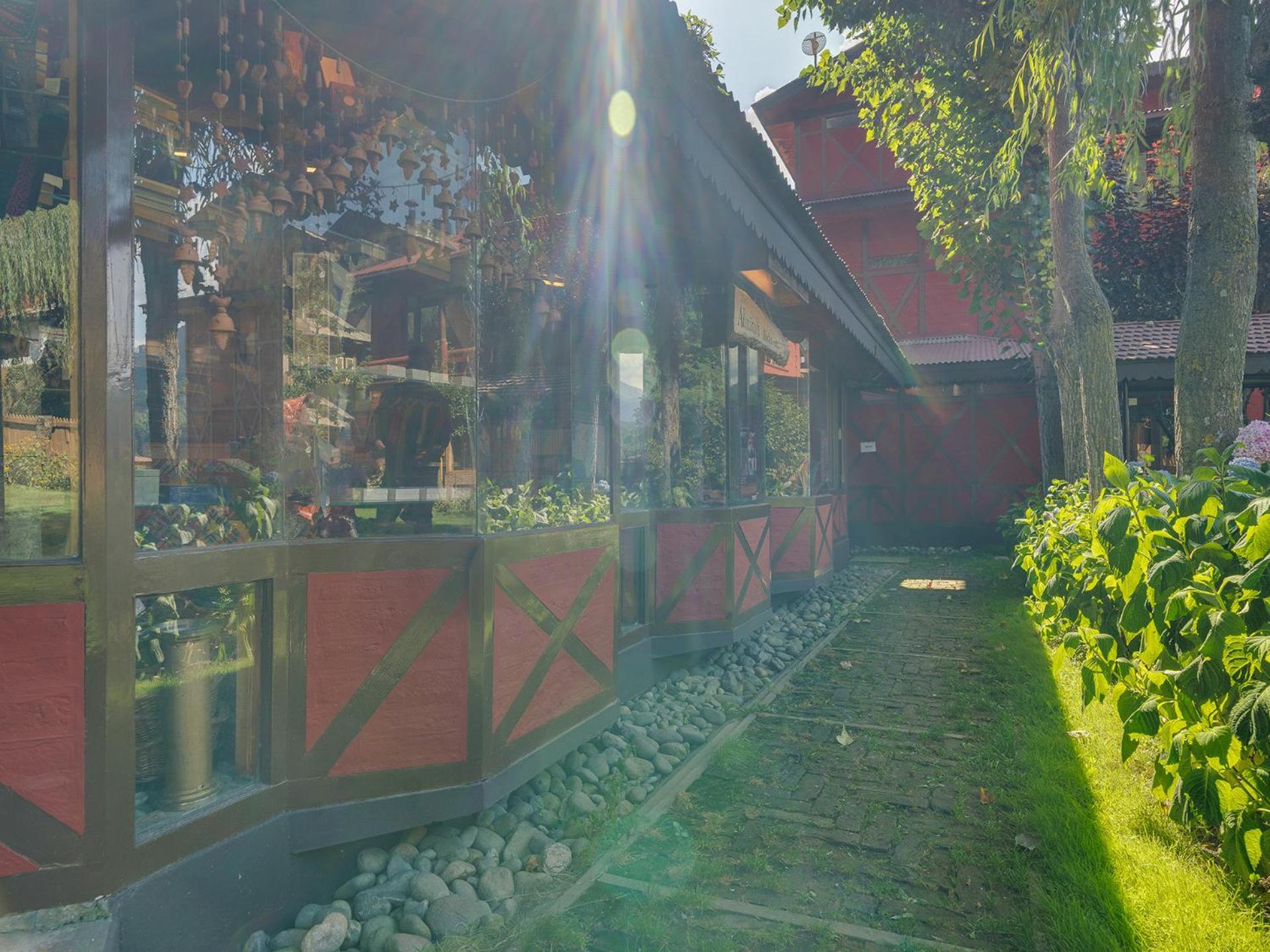 Pahalgam Hotel Pahalgām Exterior foto