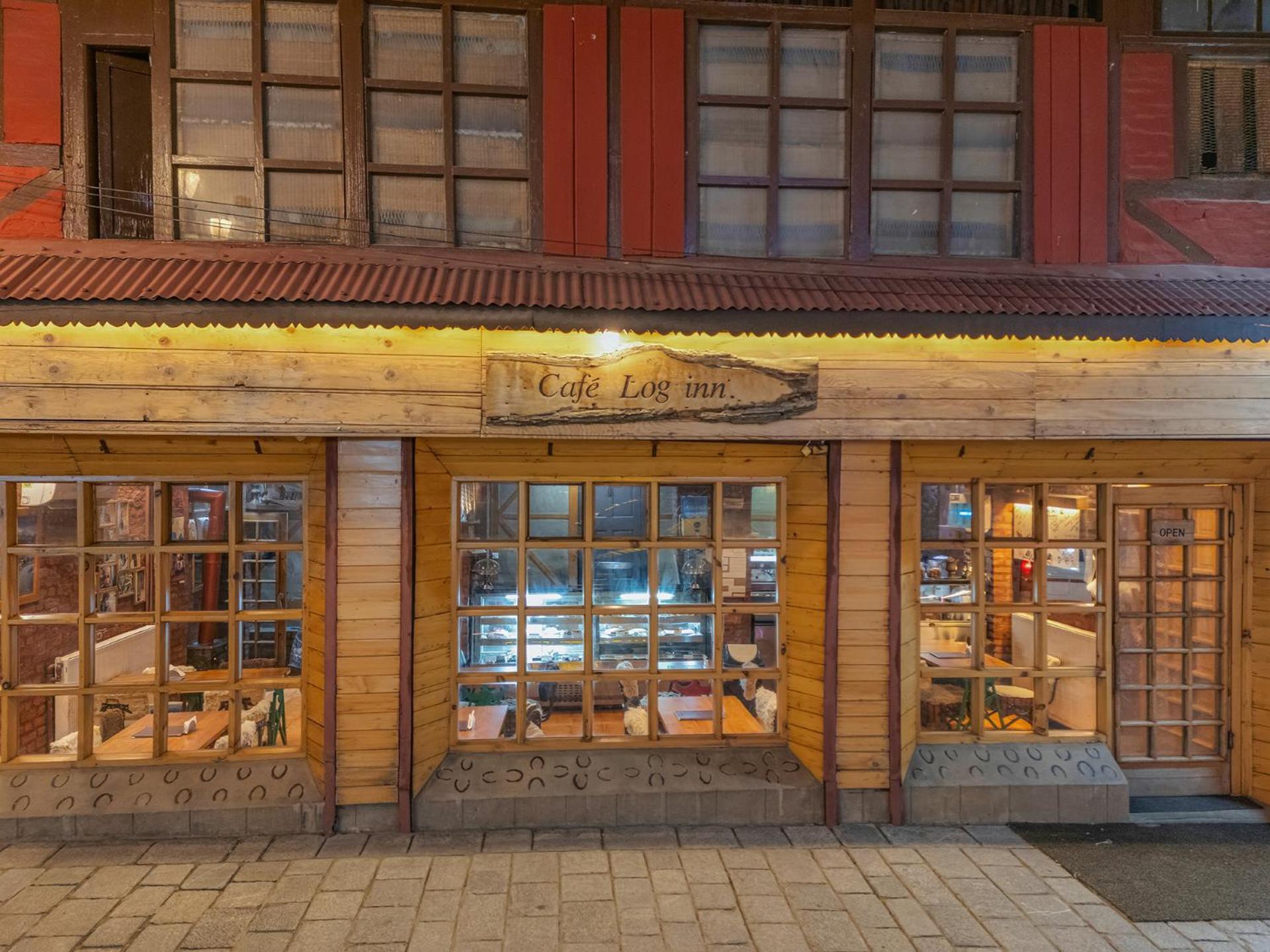 Pahalgam Hotel Pahalgām Exterior foto